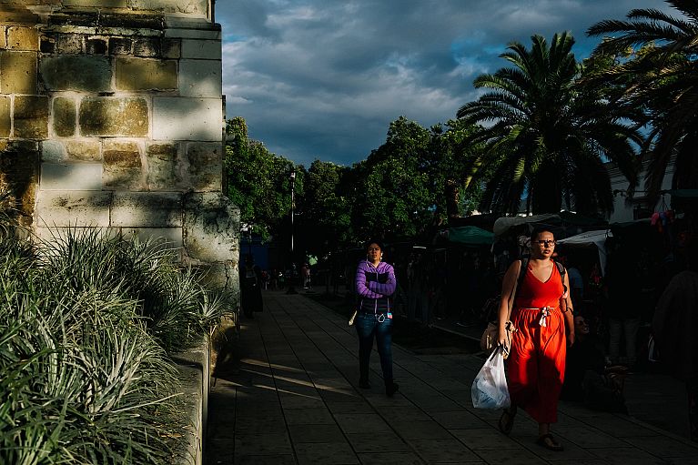 oaxaca street photography kristian leven