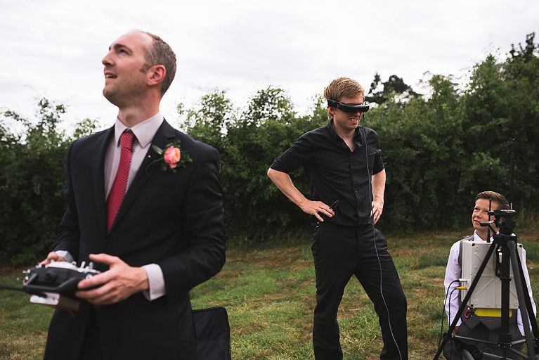 diy garden wedding photographers