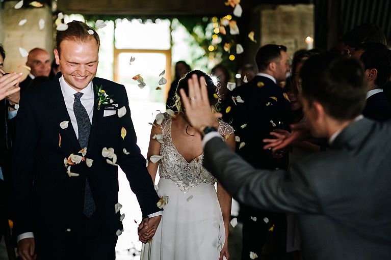 cripps stone barn wedding photos cotswolds