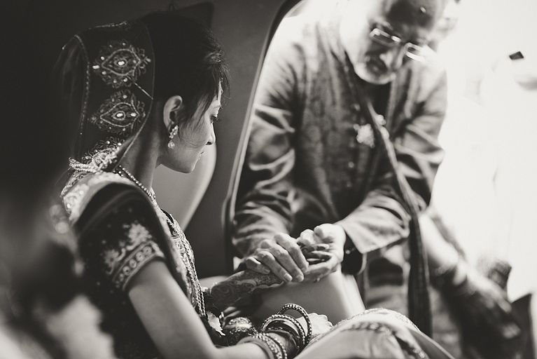 hindu wedding photography Vidai 