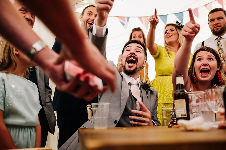 reportage wedding photographer kristian leven
