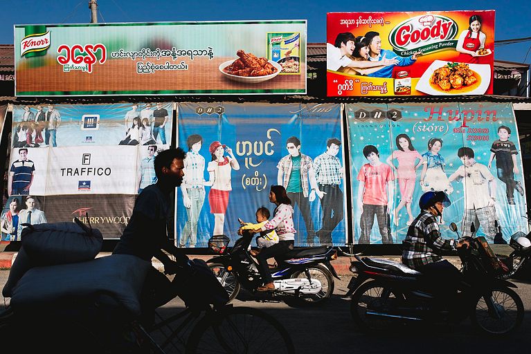 street photography myanmar burma