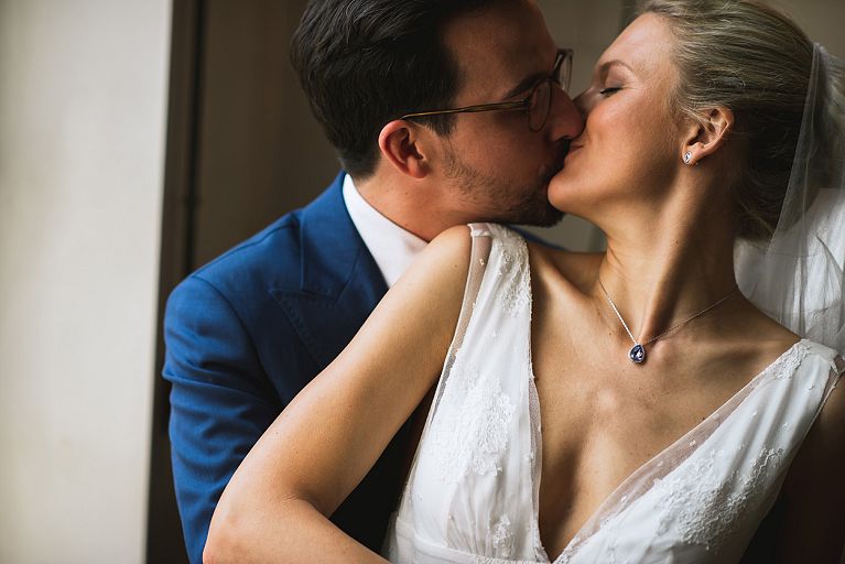 town hall hotel wedding photography